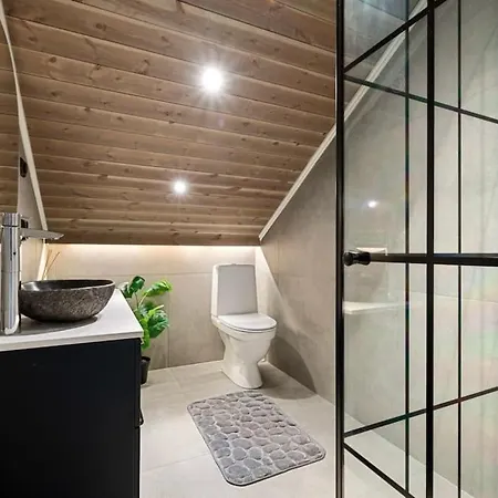 度假居 New In Out, Fireplace & Mountain View